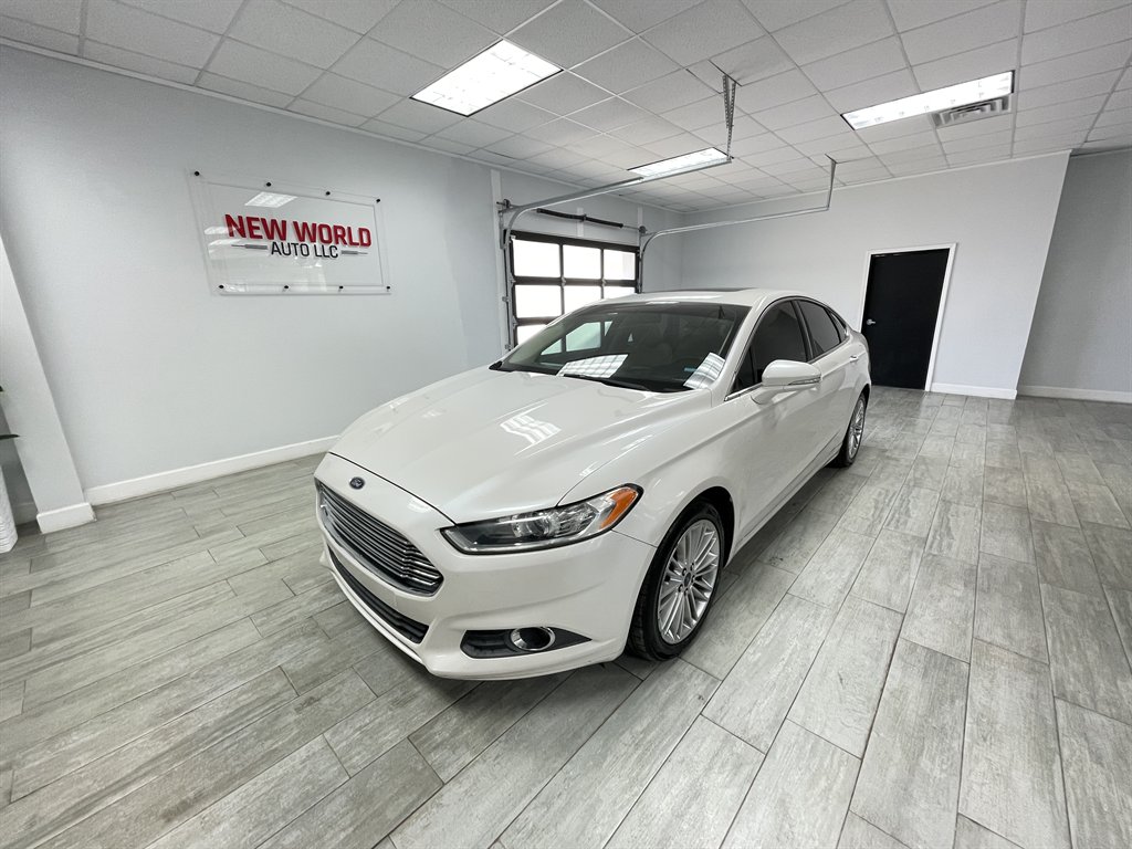 2016 Ford Fusion SE