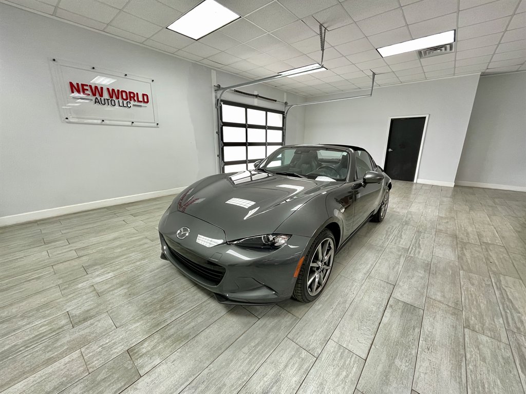 2023 Mazda MX-5 Miata RF Grand Touring