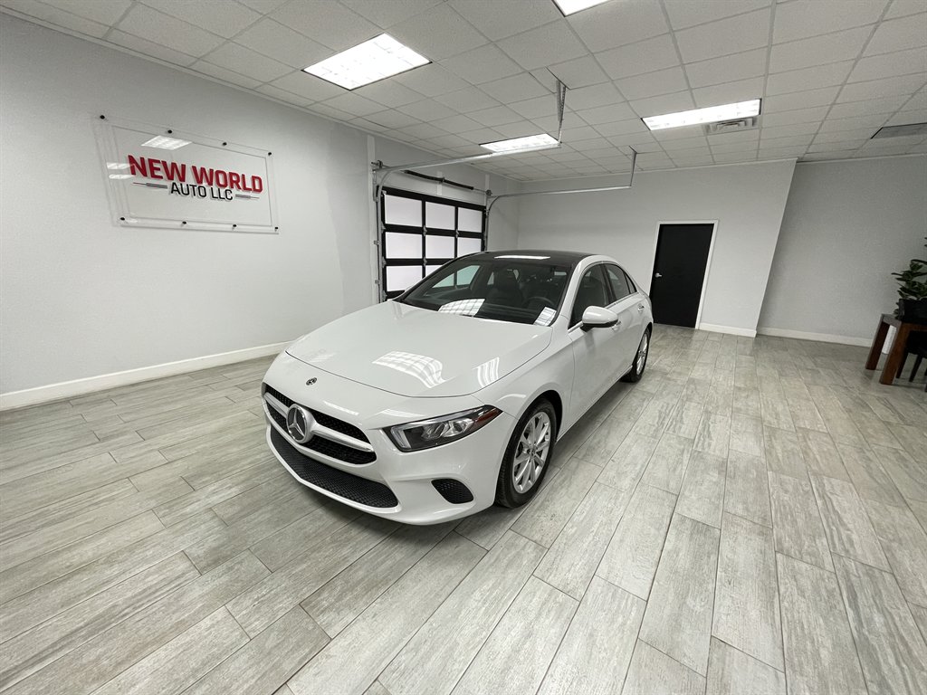 2020 Mercedes-Benz A-Class A220's photo