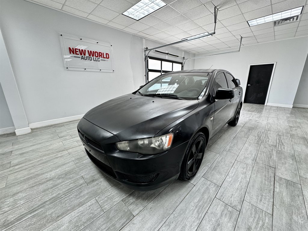 2008 Mitsubishi Lancer ES's photo