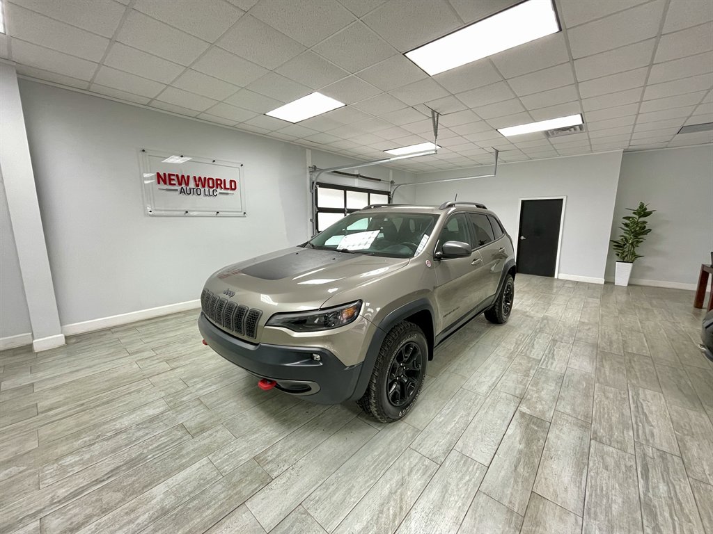 2019 Jeep Cherokee Trailhawk's photo