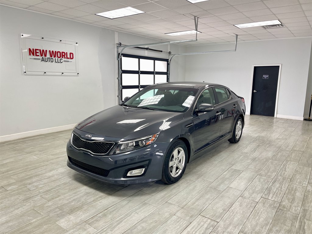 2015 Kia Optima LX AT's photo