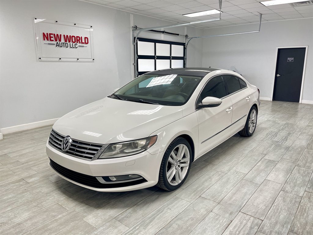2013 Volkswagen CC Luxury PZEV's photo