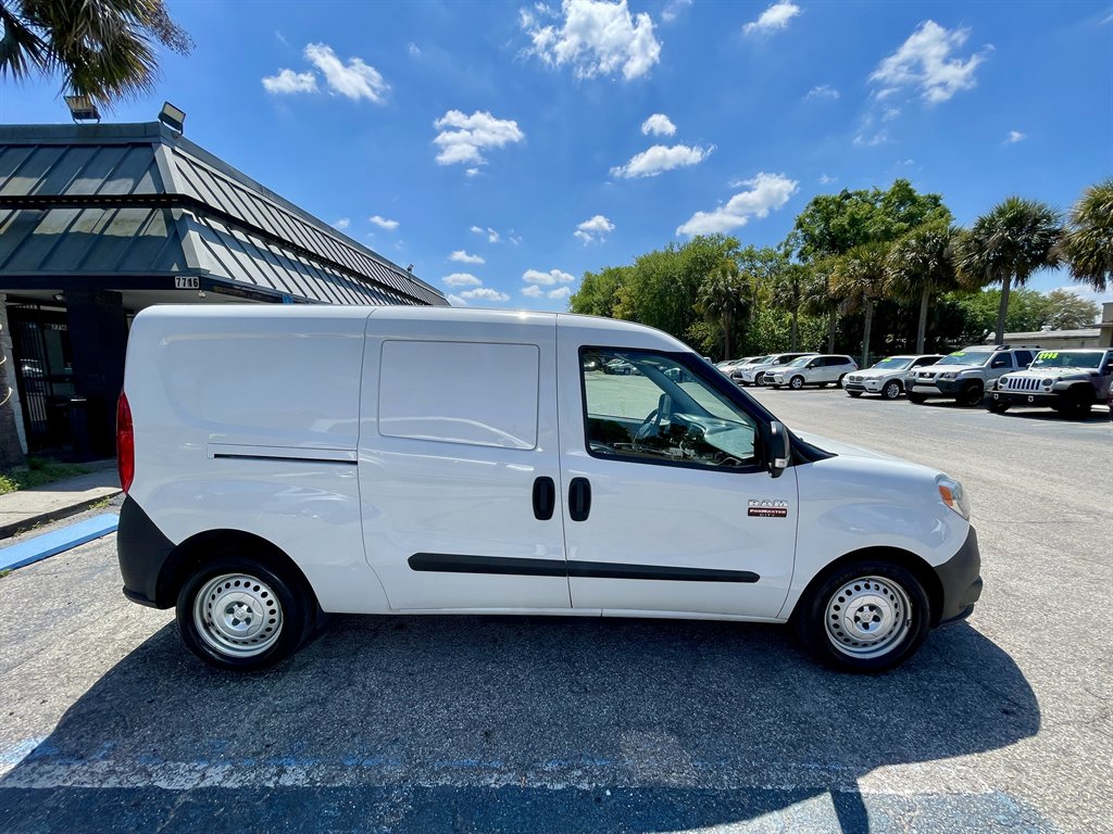 2021 RAM Promaster City Tradesman - Photo 6
