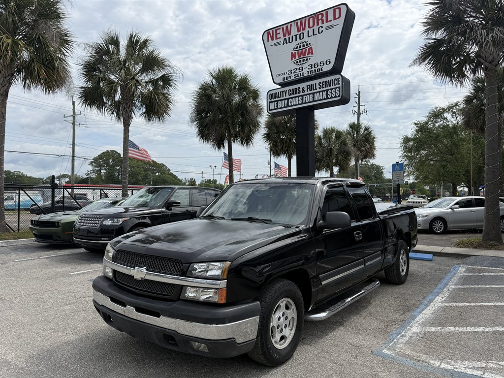 2004 Chevrolet Silverado 1500 Base