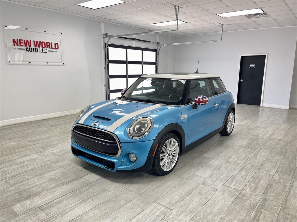 2015 MINI Cooper S's photo