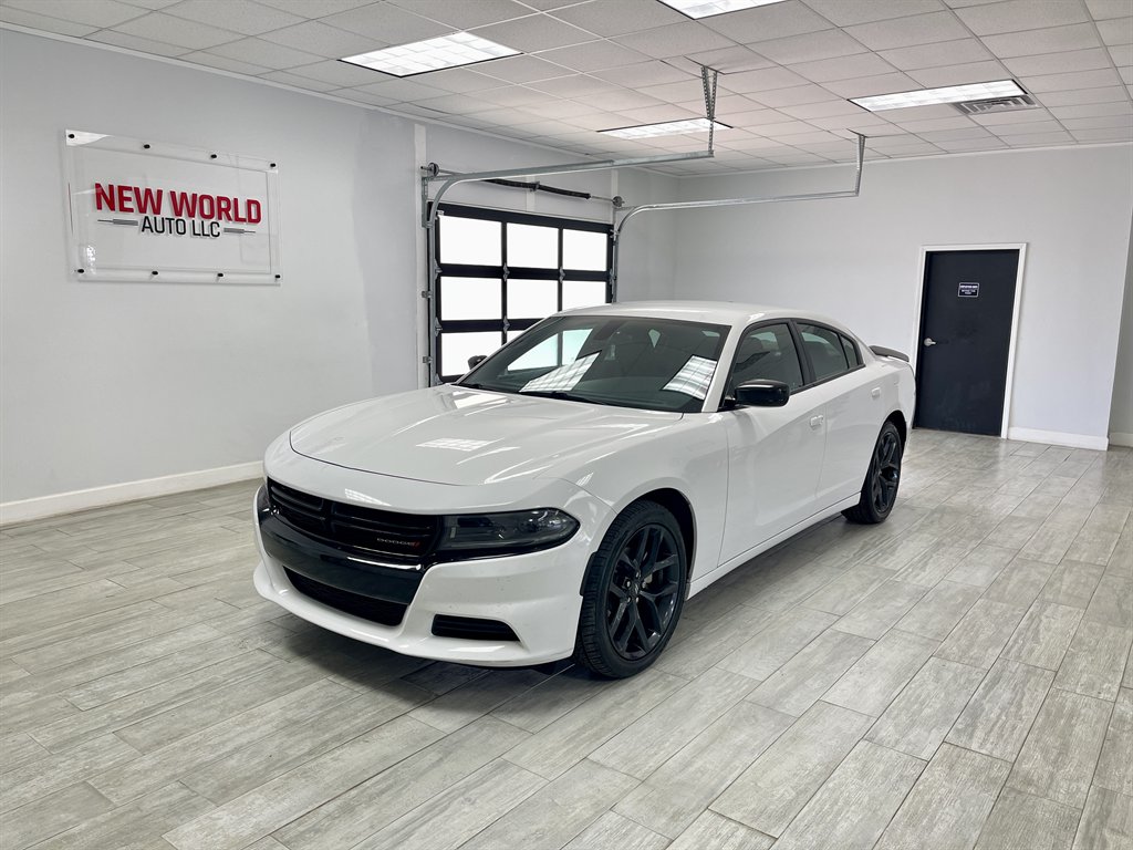 2022 Dodge Charger SXT's photo