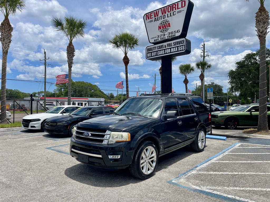 2015 Ford Expedition Limited's photo