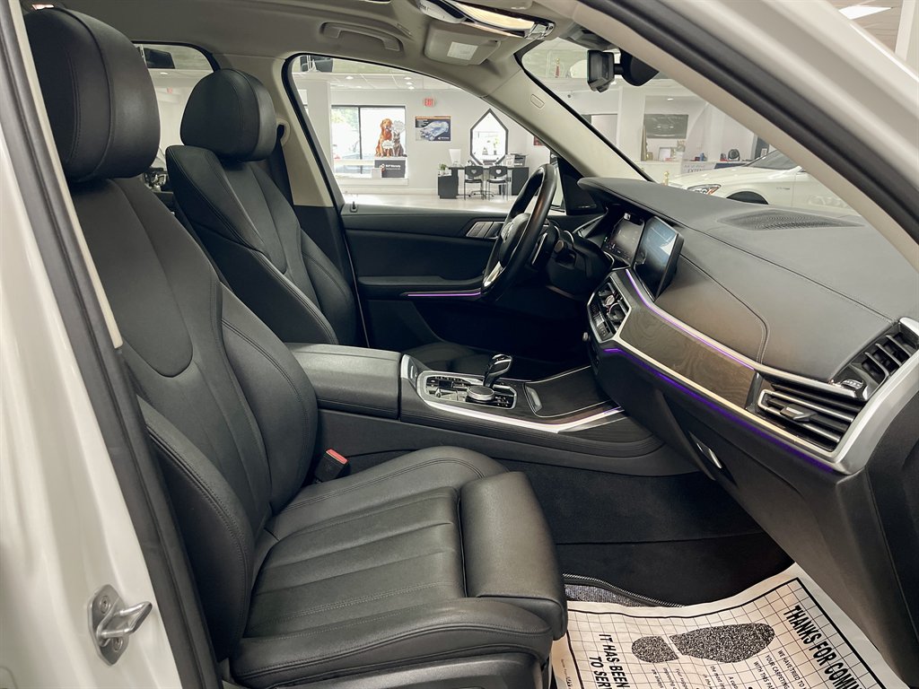 2020 BMW X7 40i - Photo 23