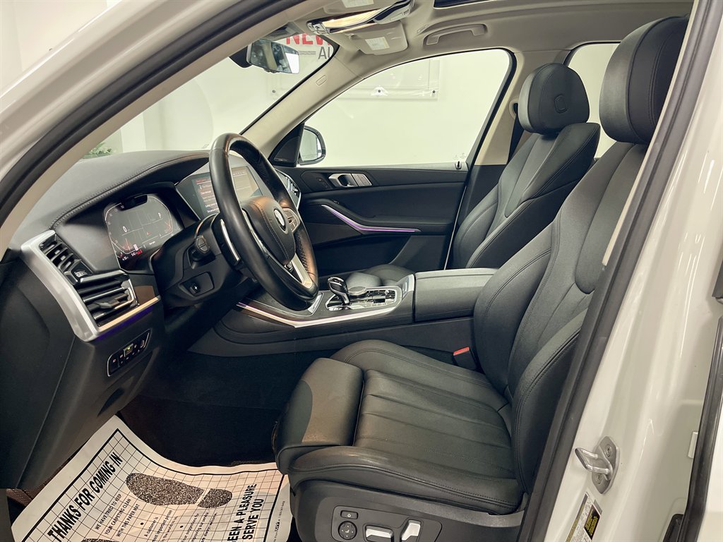 2020 BMW X7 40i - Photo 9