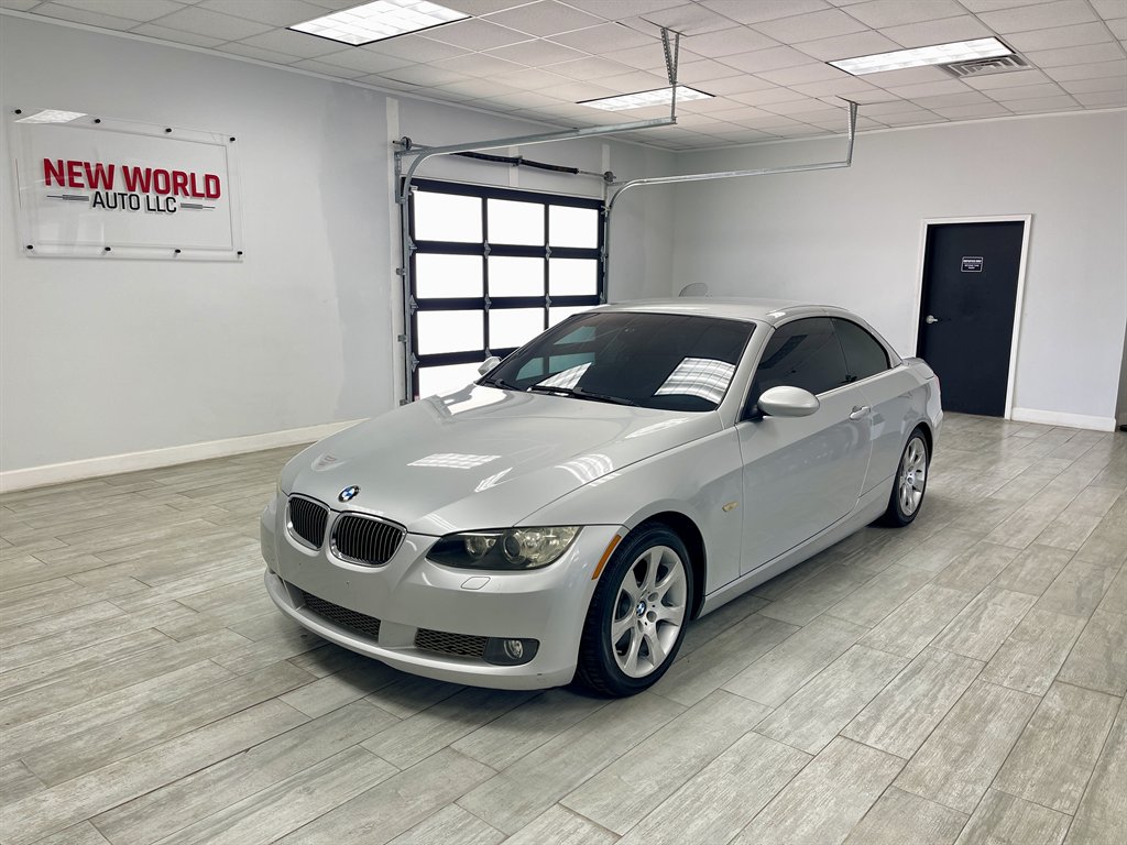 2008 BMW 3 Series 335i's photo