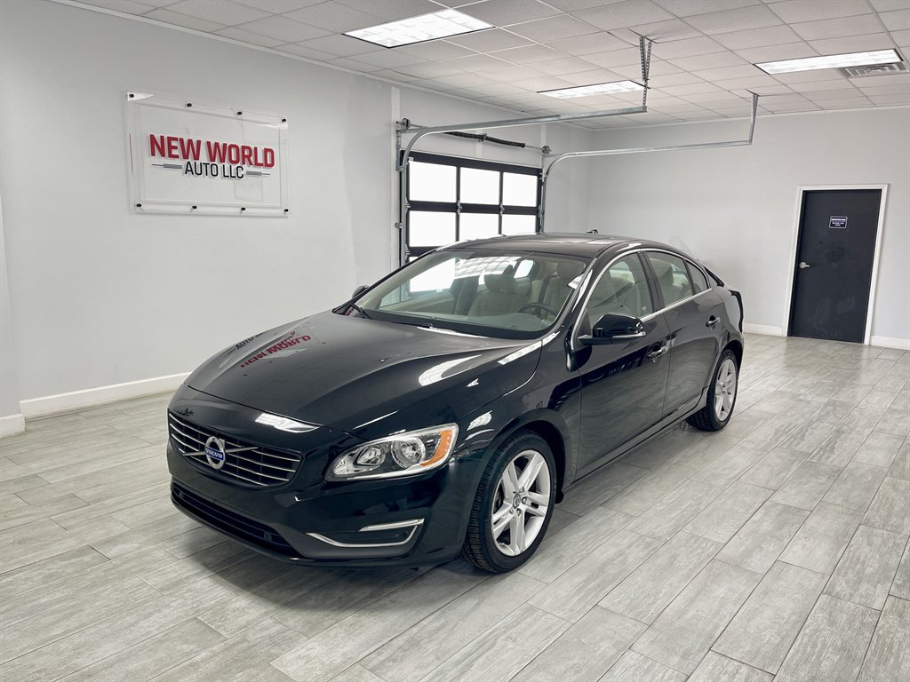 2015 Volvo S60 T5 Drive-E FWD Premier's photo
