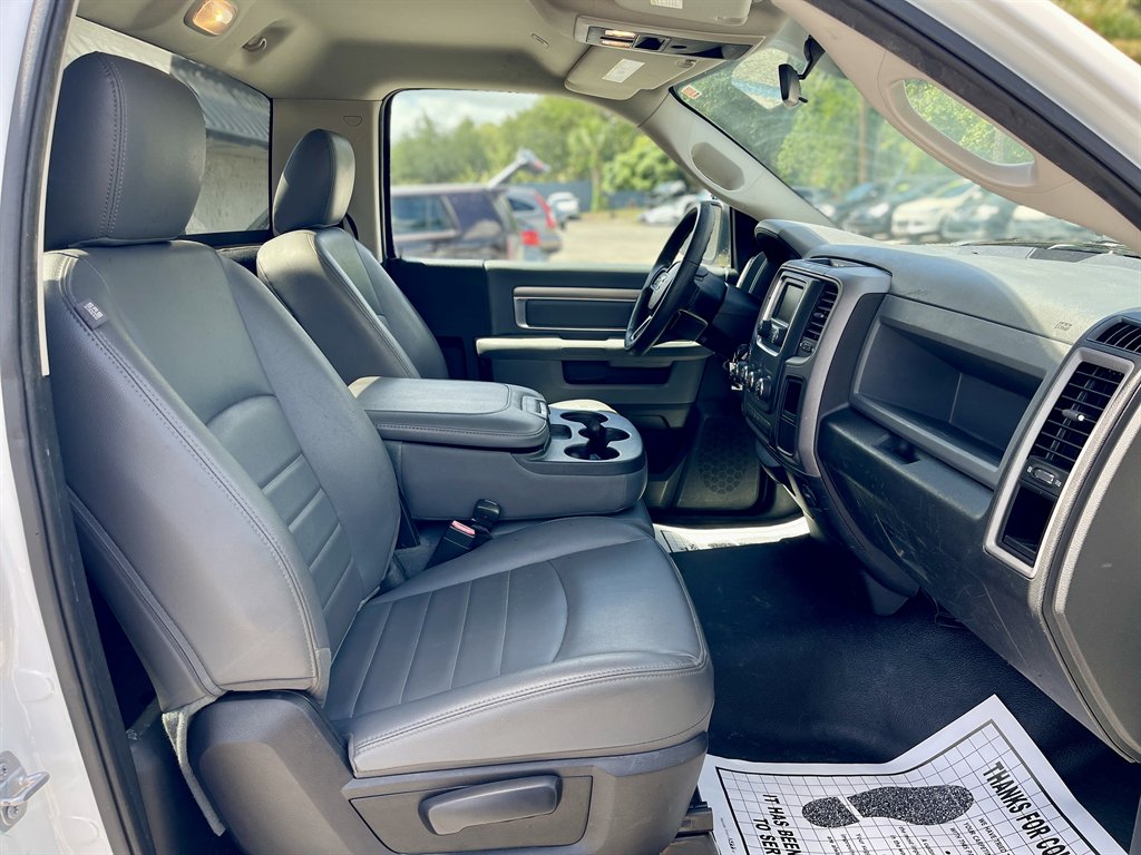 2017 RAM Ram 1500 Pickup Tradesman - Photo 14
