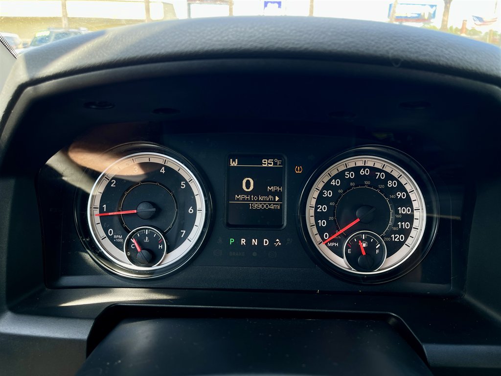 2017 RAM Ram 1500 Pickup Tradesman - Photo 12