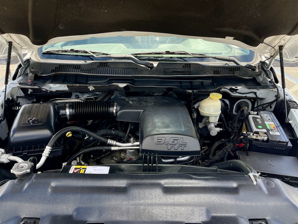2017 RAM Ram 1500 Pickup Tradesman - Photo 16
