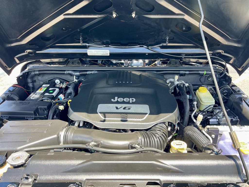 2015 Jeep Wrangler Sport - Photo 19