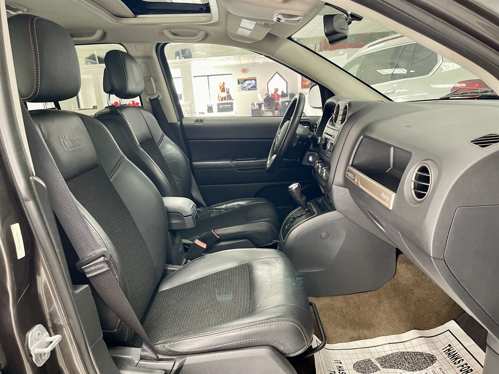 2016 Jeep Compass 75th Anniversary Edition - Photo 12