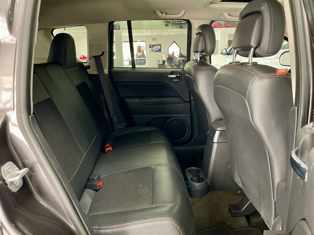 2016 Jeep Compass 75th Anniversary Edition - Photo 11