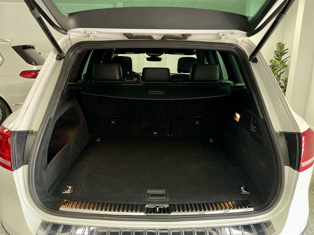 2017 Volkswagen Touareg Wolfsburg Edition - Photo 20
