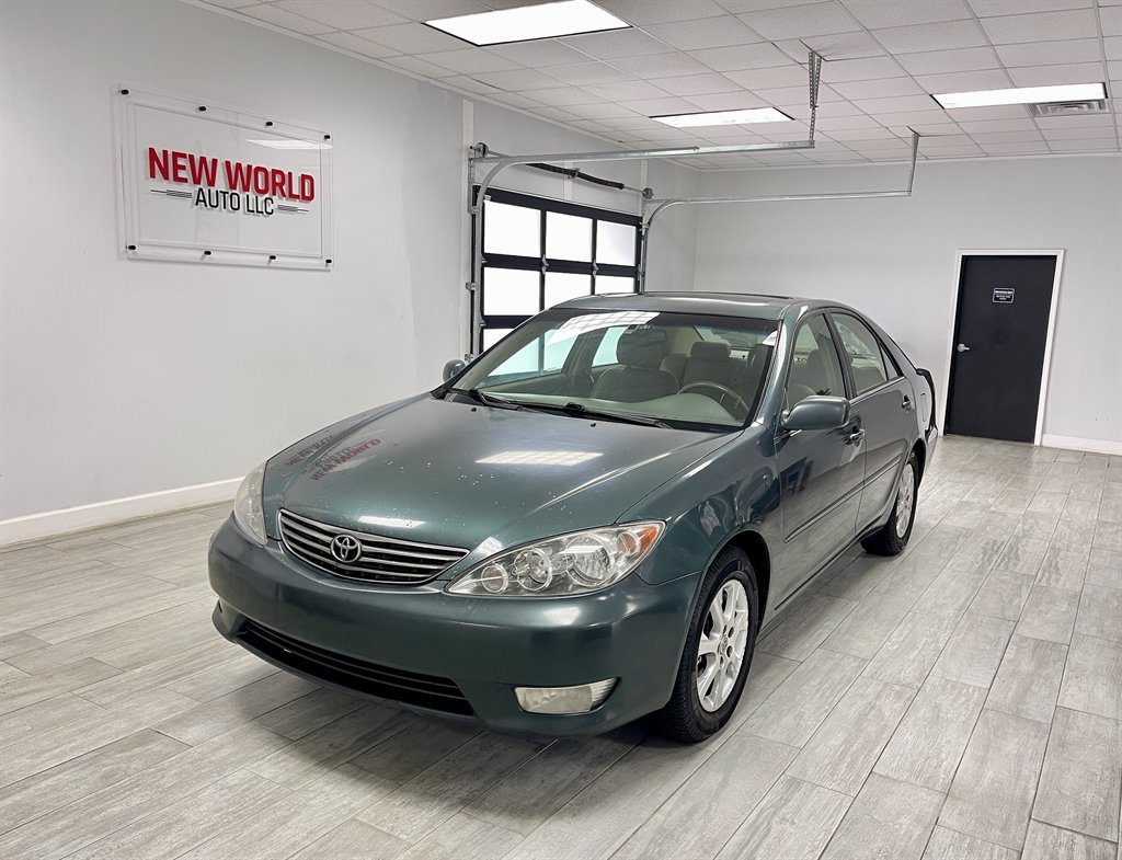 2005 Toyota Camry XLE