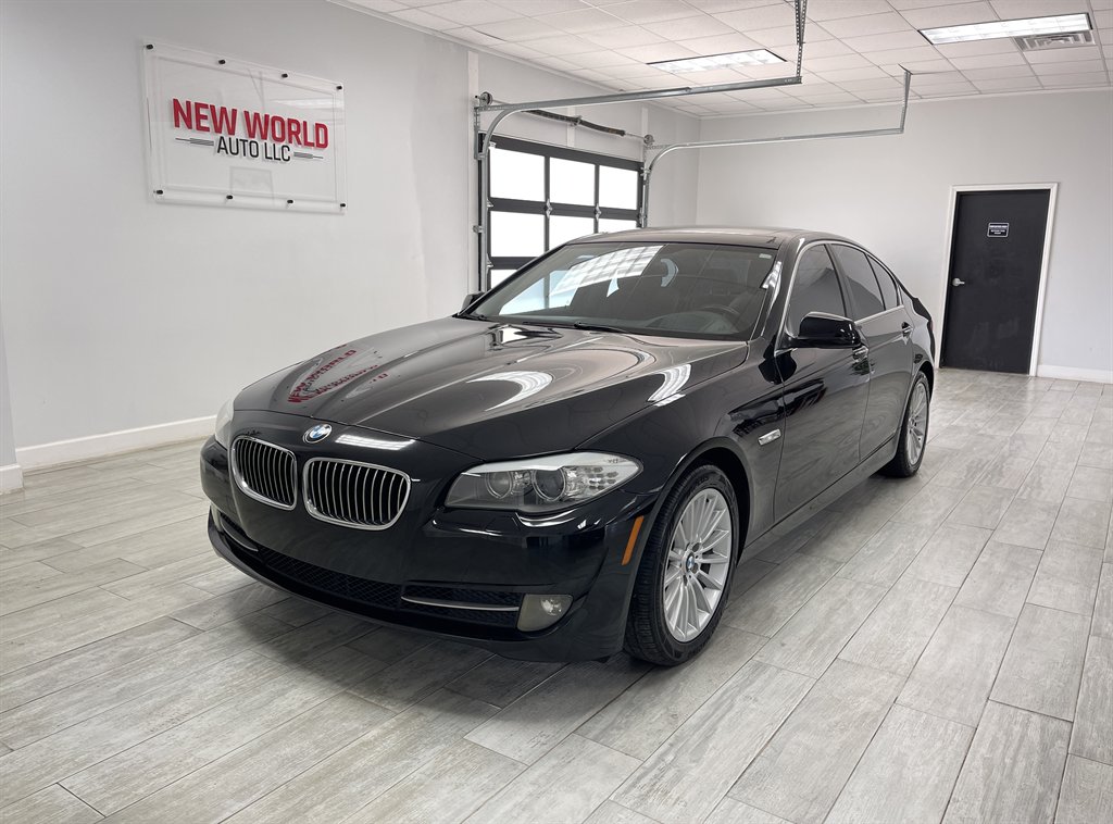 2013 BMW 5 Series